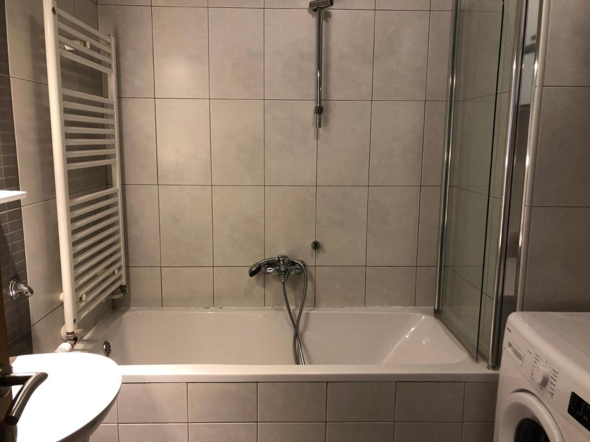 Apartment Maris - Free Parking Zagreb Eksteriør billede